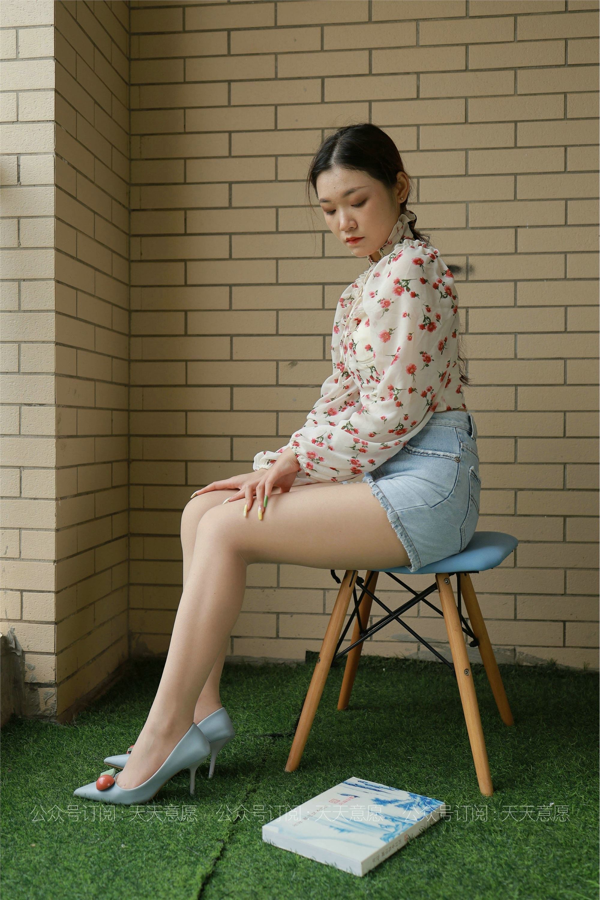 IESS异思趣向  2021.07.03 丝享家850：可可《法式碎花裙》